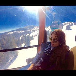 Meet your Posher, Andrea